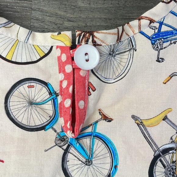 Bee Frances Little Girls Bicycle Dress, size 2 - Picture 6 of 6